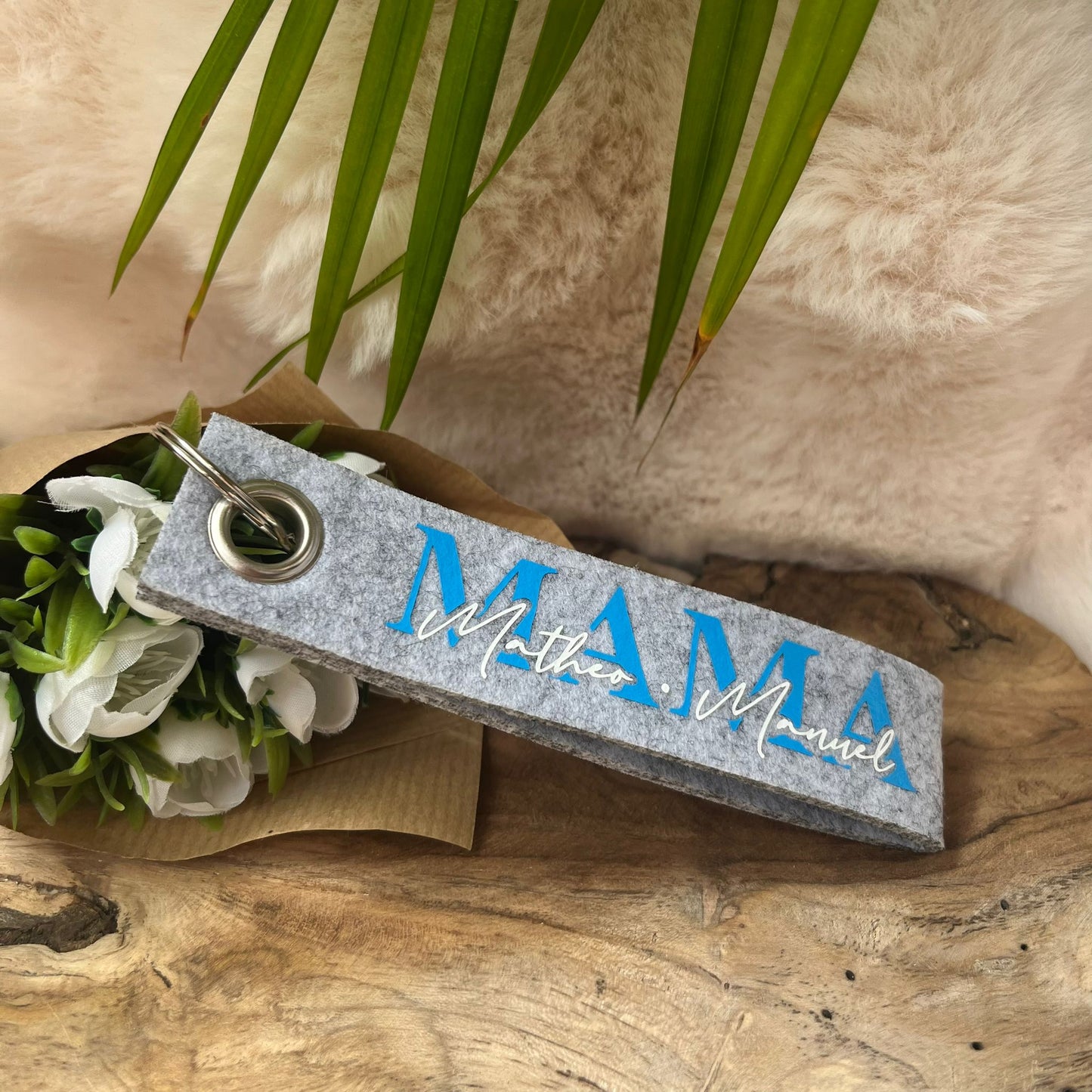 Filzanhänger "MAMA"