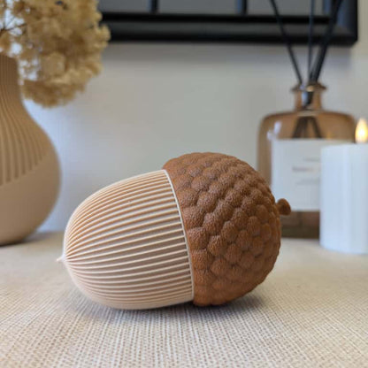 3D-gedruckter Deko-Eichel Beige Braun geriffelte Oberfläche – Herbstdeko von K Design