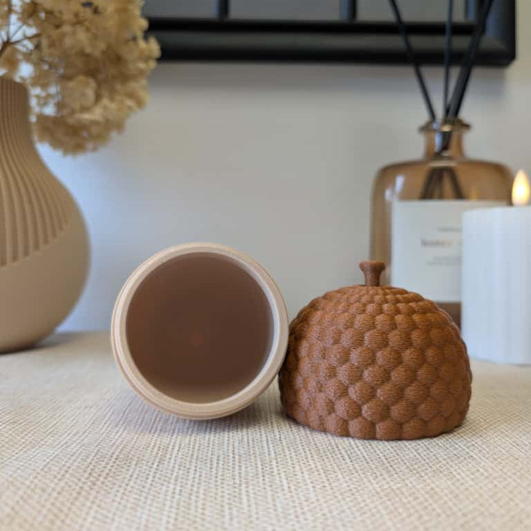 3D-gedruckter Deko-Eichel Beige Braun geriffelte Oberfläche – Herbstdeko von K Design