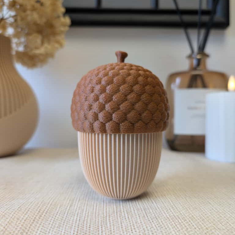 3D-gedruckter Deko-Eichel Beige Braun geriffelte Oberfläche – Herbstdeko von K Design